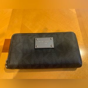 Michael Kors Leather Zip Around Wallet
